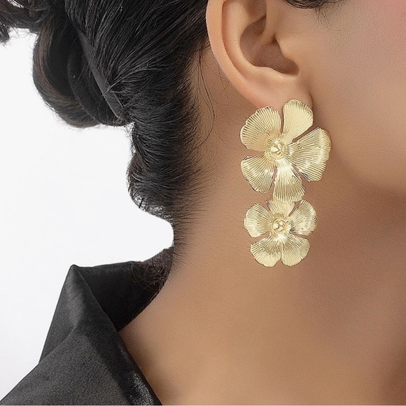 Double Flower Gold Drop Eearrings - Picture 1 of 17